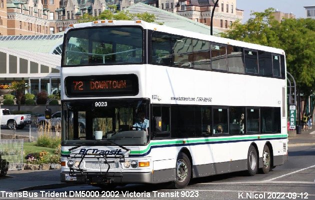 BUS/AUTOBUS: TransBus Trident 2002 Victoria Transit