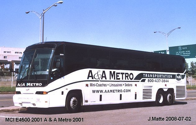 BUS/AUTOBUS: MCI E 4500 2001 A&A Metro