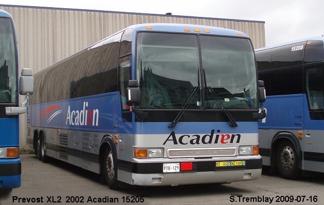 BUS/AUTOBUS: Prevost XL-2 2002 Acadian