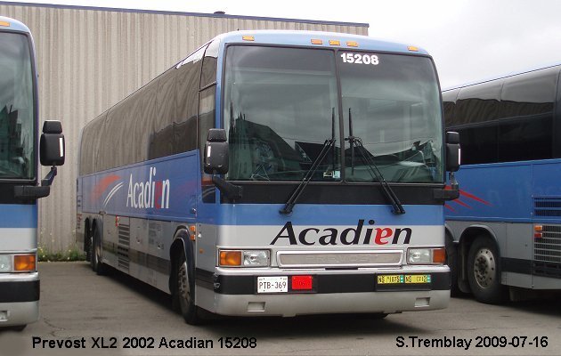 BUS/AUTOBUS: Prevost XL 2 2002 Acadian