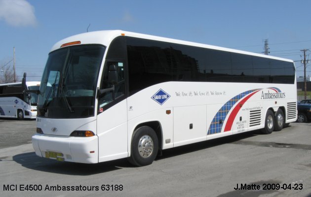 BUS/AUTOBUS: MCI E4500 2003 Ambassatours