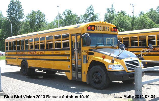 BUS/AUTOBUS: Blue Bird Vision 2010 Beauce Autobus