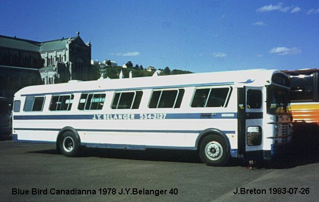 BUS/AUTOBUS: Blue Bird Canadianna 1978 Belanger