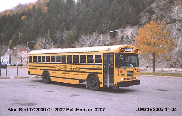 BUS/AUTOBUS: Blue Bird TC 2000 2002 Bell-Horizon