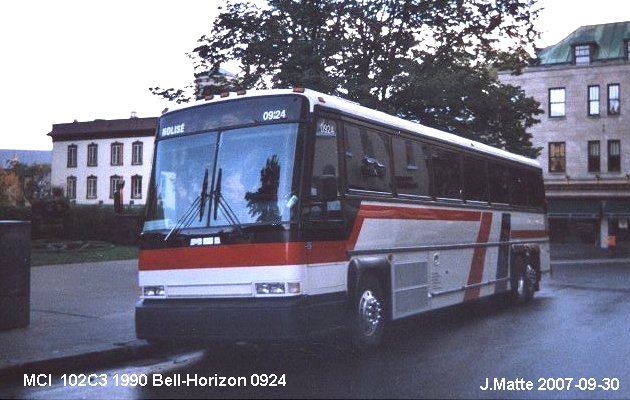 BUS/AUTOBUS: MCI 102 C3 1990 Bell-Horizon