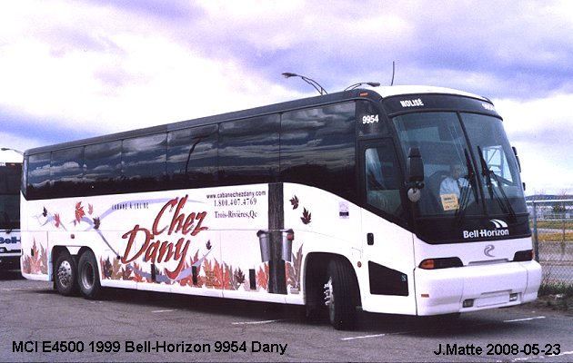BUS/AUTOBUS: MCI E 4500 1999 Bell-Horizon
