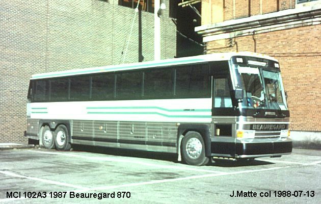BUS/AUTOBUS: MCI MC 102 A 3 1987 Beauregard et Fils