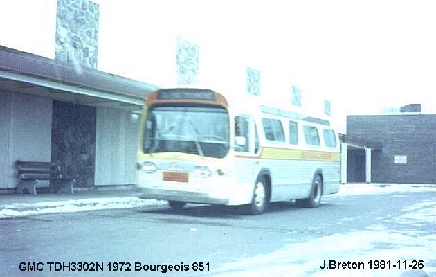 BUS/AUTOBUS: GMC TDH 3302N 1972 Bourgeois