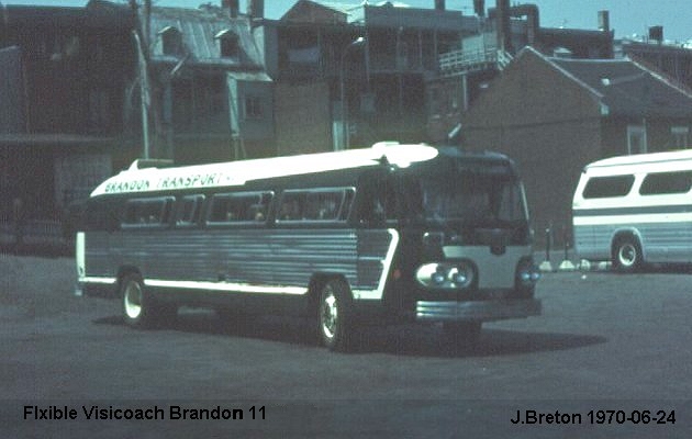 BUS/AUTOBUS: Flxible Visicoach 1953 Brandon