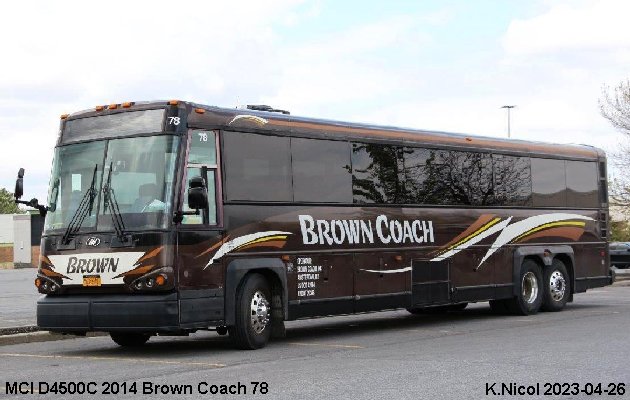 BUS/AUTOBUS: MCI D4500C 2014 Brown Coach