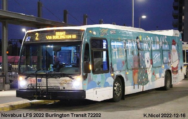 BUS/AUTOBUS: Novabus LFS 2022 Burlington Transit