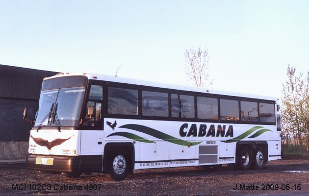 BUS/AUTOBUS: MCI D4000 1999 Cabana