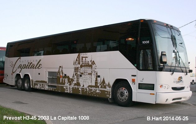 BUS/AUTOBUS: Prevost H3-45 2003 La Capitale