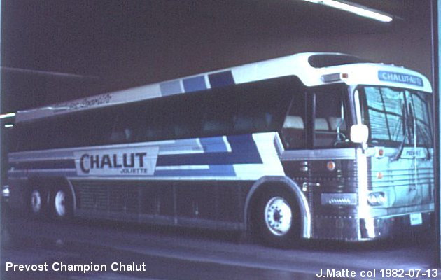 BUS/AUTOBUS: Prevost Champion 1972 Chalut