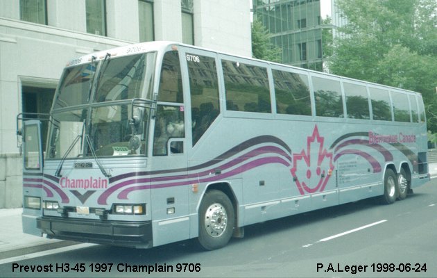 BUS/AUTOBUS: Prevost H3-45 1997 Champlain