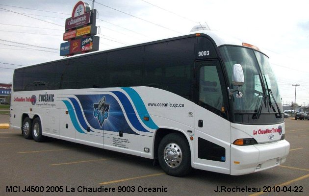BUS/AUTOBUS: MCI J4500 2005 Chaudiere