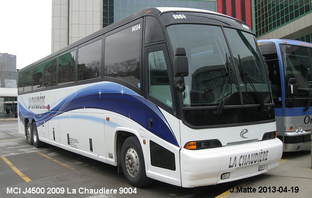 BUS/AUTOBUS: MCI J4500 2009 Chaudiere