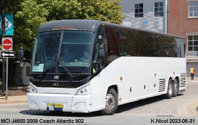 BUS/AUTOBUS: MCI J4500 2009 Coach Atlantic