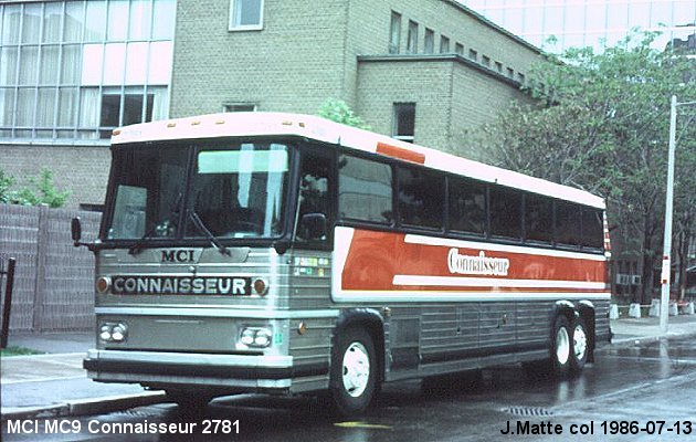 BUS/AUTOBUS: MCI MC 9 1981 Connaisseur