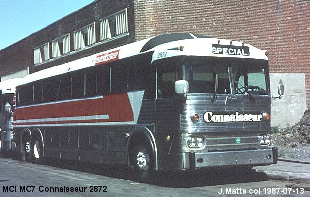 BUS/AUTOBUS: MCI MC 7 1972 Connaisseur
