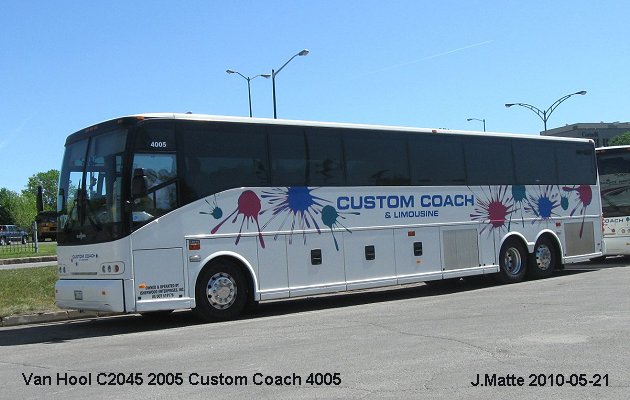 BUS/AUTOBUS: Van Hool C2045 2005 Custom Coach