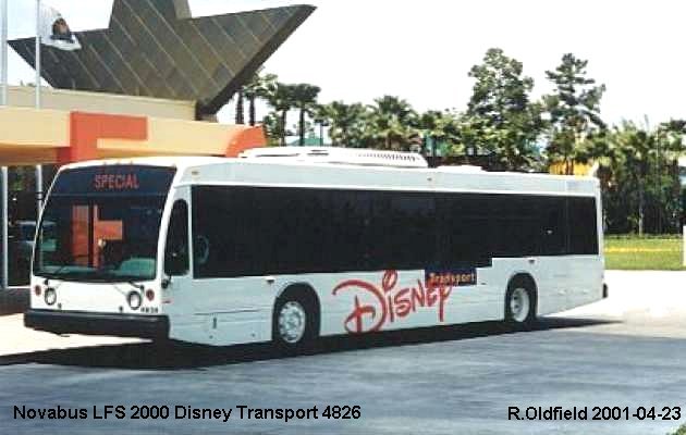 BUS/AUTOBUS: Novabus LFS 2000 DisneyTransport