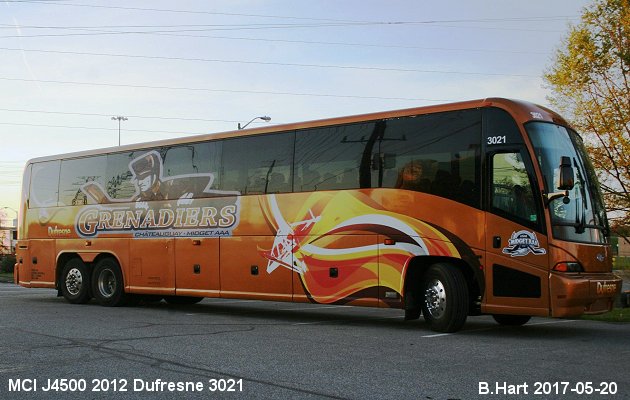 BUS/AUTOBUS: MCI J4500 2012 Dufresne