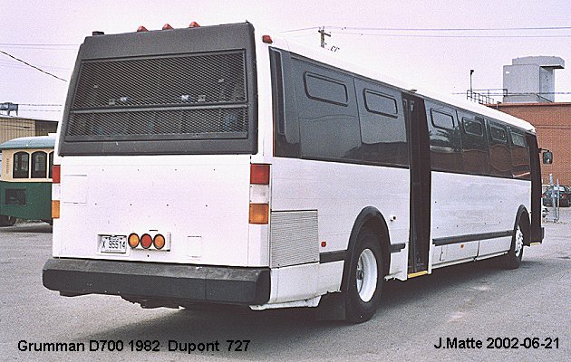BUS/AUTOBUS: Grumman D700 1982 Dupont Industries