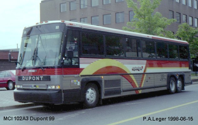 BUS/AUTOBUS: MCI 102A3 1990 Dupont