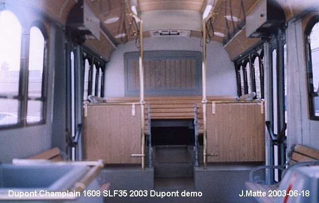 BUS/AUTOBUS: Dupont Industries LFS 2003 Dupont