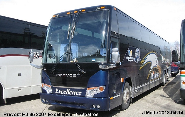 BUS/AUTOBUS: Prevost H3-45 2007 Excellence