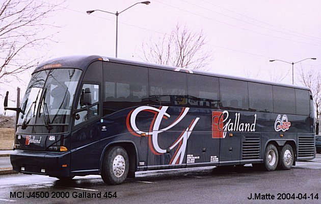 BUS/AUTOBUS: MCI E4500 2000 Galland