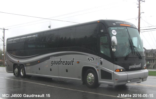 BUS/AUTOBUS: MCI J4500 2010 Gaudreault