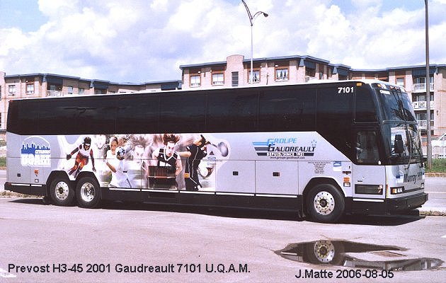BUS/AUTOBUS: Prevost H3-45 2001 Gaudreault