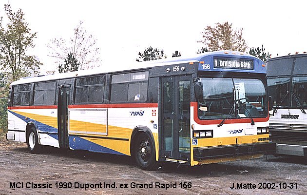 BUS/AUTOBUS: MCI Classic 1990 Dupont