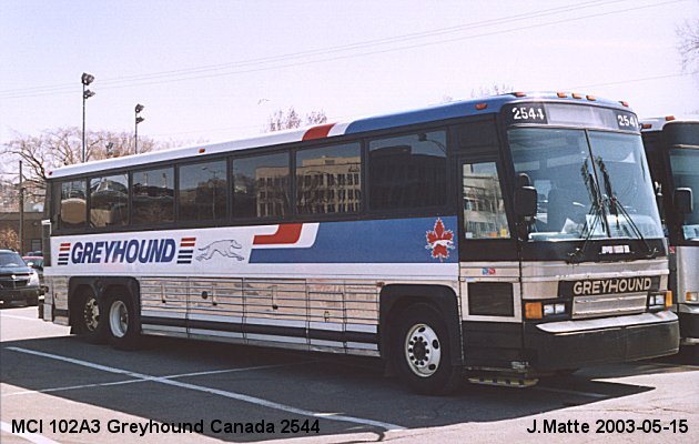 BUS/AUTOBUS: MCI 102 A 3 1996 Greyhound (Canada)