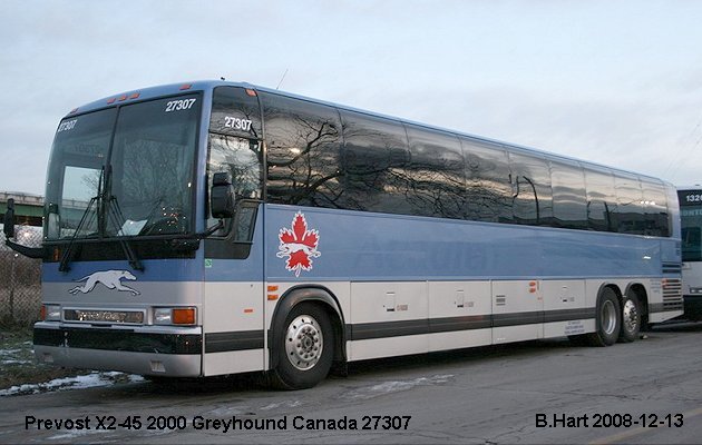 BUS/AUTOBUS: Prevost X2-45 2000 Greyhound Canada