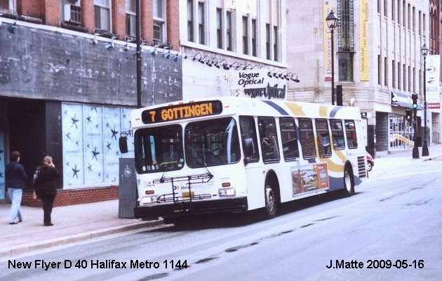 BUS/AUTOBUS: New Flyer D40 1996 Halifax Metro