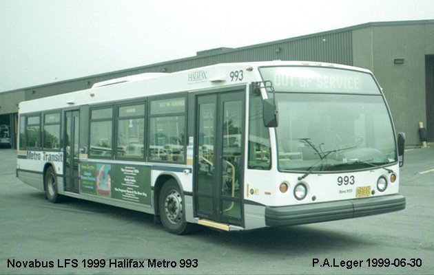 BUS/AUTOBUS: Novabus LFS 1999 Halifax Metro