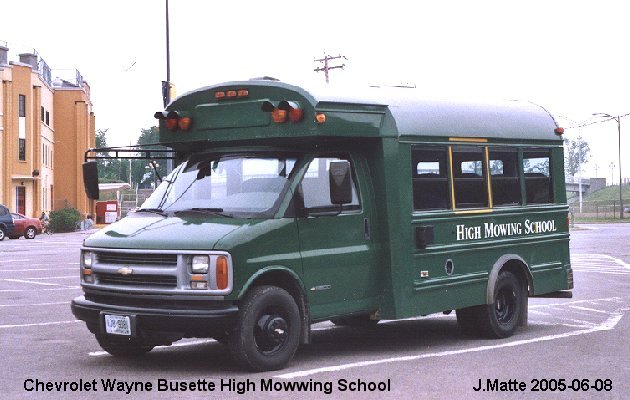 BUS/AUTOBUS: Wayne Busette 1989 Hight Mowing School