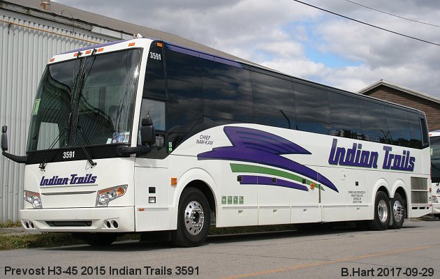 BUS/AUTOBUS: Prevost H3-45 2015 Indian Trails