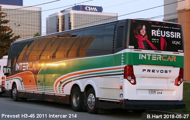 BUS/AUTOBUS: MCI J4500 2011 Intercar