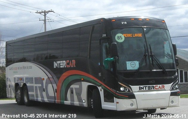 BUS/AUTOBUS: MCI J4500 2014 Intercar