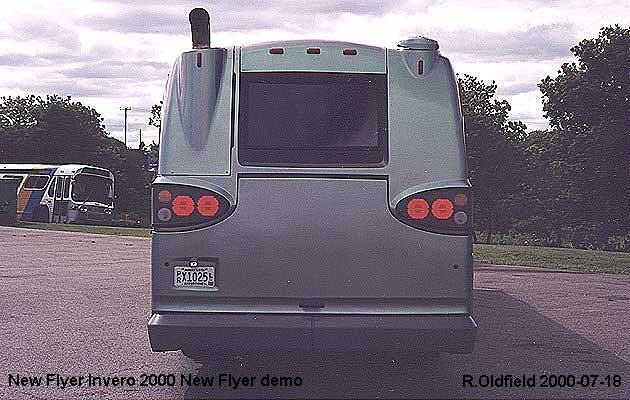 BUS/AUTOBUS: New Flyer Invero 2000 New Flyer