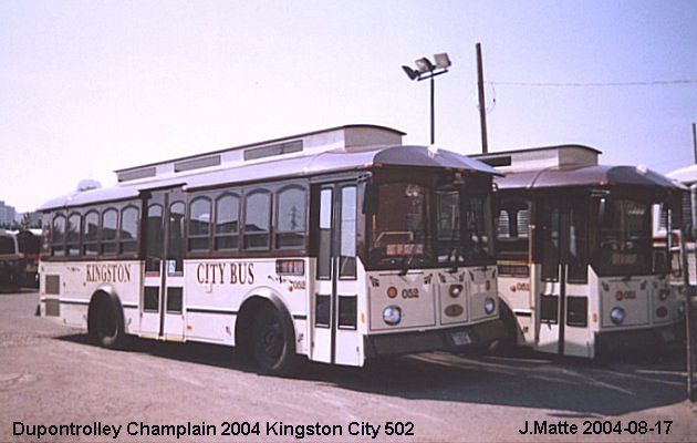 BUS/AUTOBUS: Dupontrolley Champlain 2004 Kingston City N.Y.