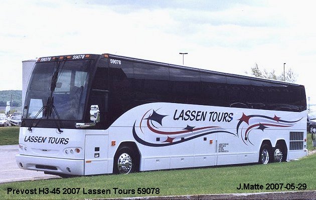 BUS/AUTOBUS: Prevost H3-45 2007 Lassen tours