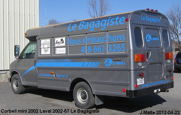 BUS/AUTOBUS: Corbeil Mini 2002 Autobus Laval