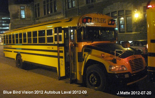 BUS/AUTOBUS: Blue Bird Vision 2012 Autobus Laval