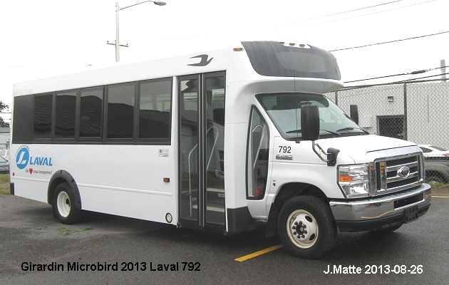 BUS/AUTOBUS: Girardin Microbird 2013 Autobus Laval