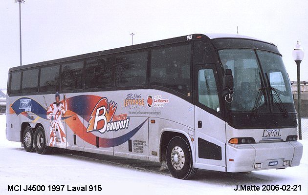 BUS/AUTOBUS: MCI J4500 1997 Autobus Laval